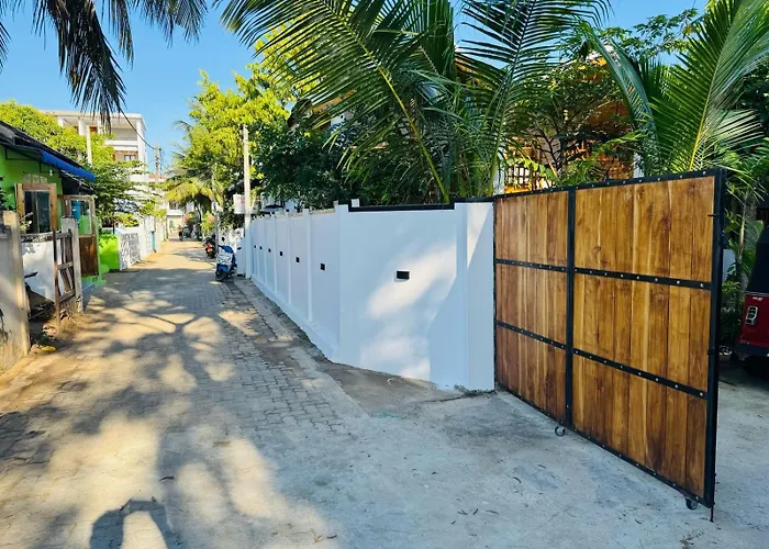 Beach Wave Hotel