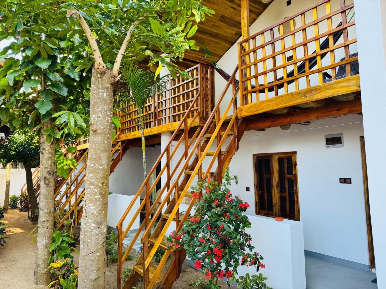 Hotel Wave Arugam Bay